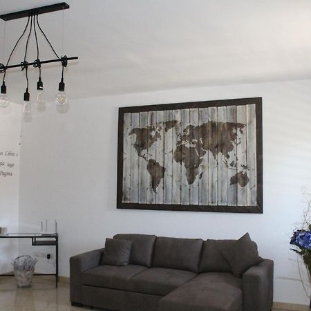 Holiday House Rosy Cavallino di Lecce Luaran gambar